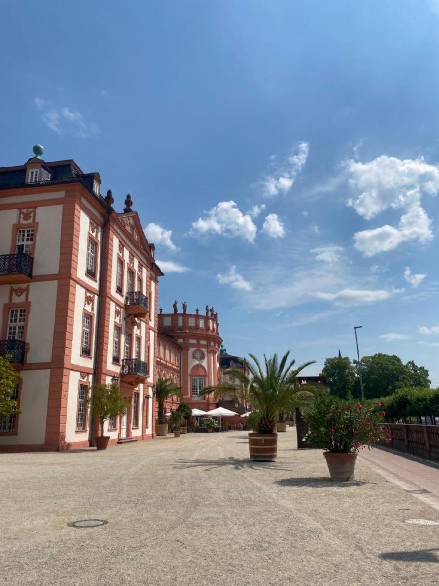 Hotel Am Schlosspark , Висбаден Экстерьер фото